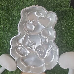 1983 Birthday CareBear Cake Pan